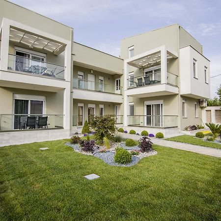 Armonia Resort Ofrinion Luaran gambar