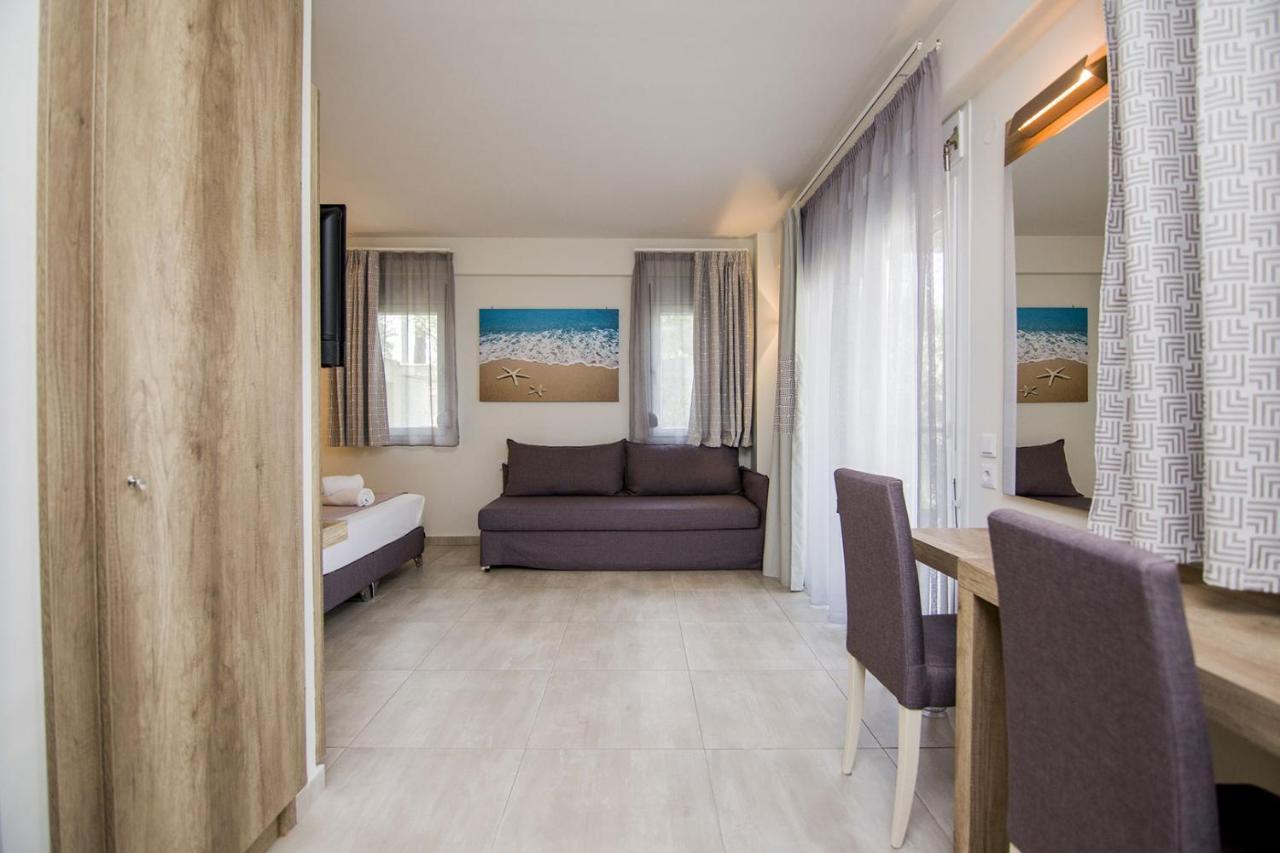 Armonia Resort Ofrinion Luaran gambar